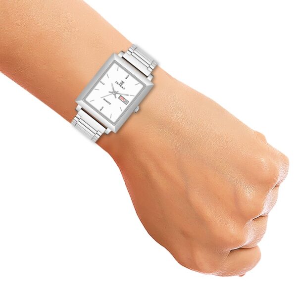Tenmax Quartz 553 Day Date White Dial Classic Steel Analog Watch For Men