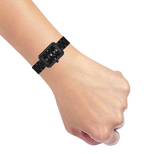 Tenmax Black Aura Collection Quartz 1515 Elegant Black Dial Black Analog Watch For Women