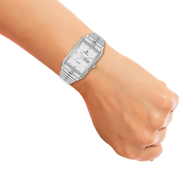 Tenmax Quartz 544 Day Date Silver Dial Classic Steel Analog Watch For Men