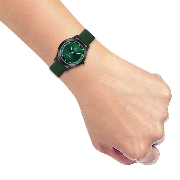 Tenmax Shadow Grace Collection Quartz T606 Green Dial Green Leather Analog Watch For Girls