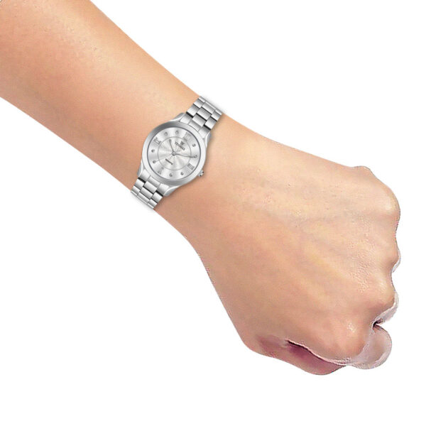 Tenmax Steeluxe Quartz Analog T606 Silver Dial Steel Watch For Girls